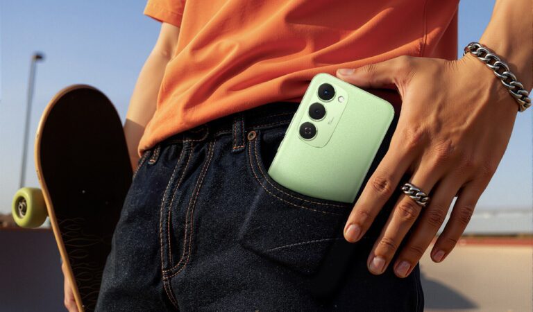 Meet the TECNO SPARK 40: A Marvel, an Embodiment of Power, Performance, Technology, and Style