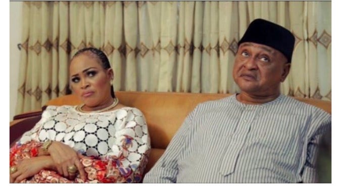 8 Funny Signs You’re Slowly Turning Into Your Nigerian Parents