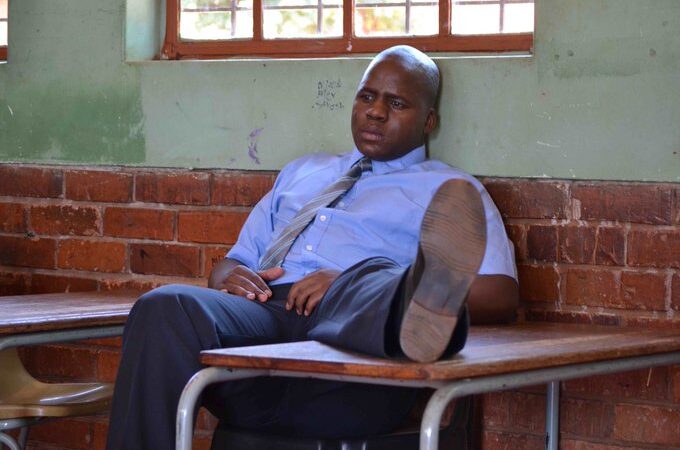 5 Lies Nigerians Tell Themselves on Monday Mornings