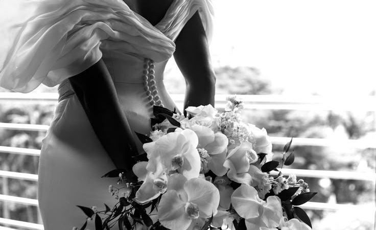 6 Stunning Wedding Dress Colors to Try