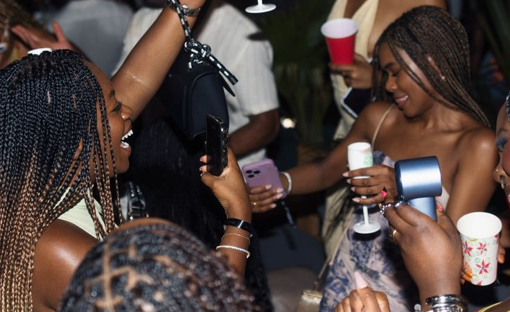 Signs Someone Is an IJGB — Even If They Don’t Say It