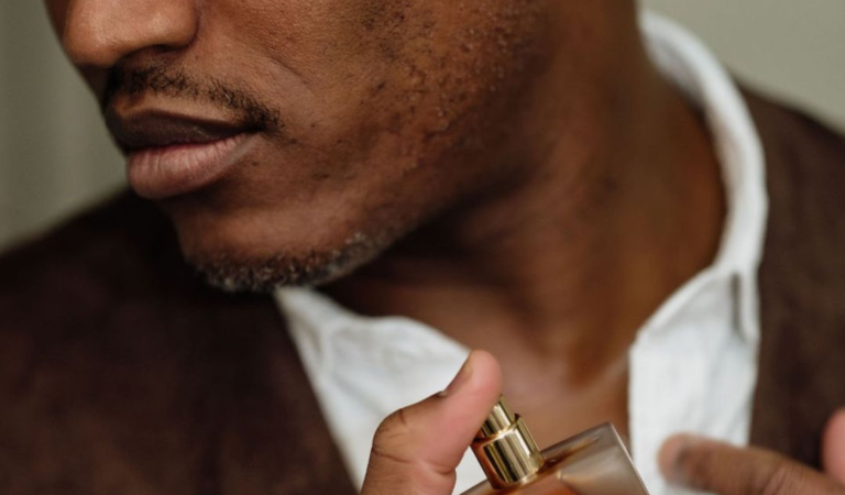 Why Perfume Is the Most Meaningful Gift Across Every Season